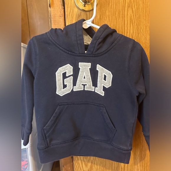 Boys 3t sweaters - Picture 3 of 4